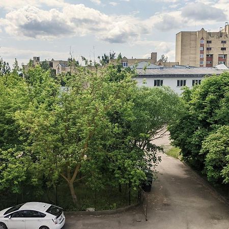 Guest House Kamara Паневежис Экстерьер фото