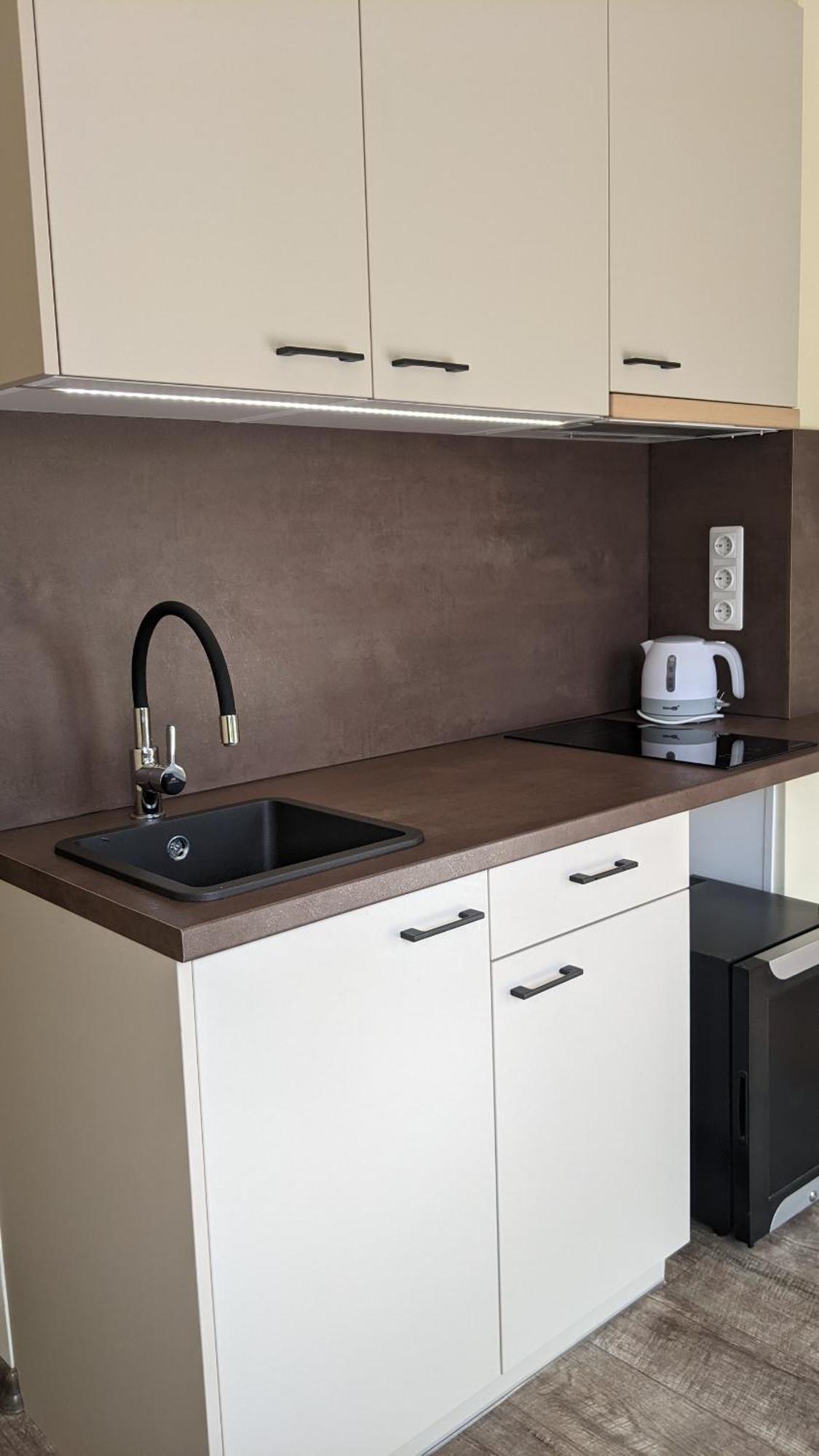 Guest House Kamara Паневежис Экстерьер фото