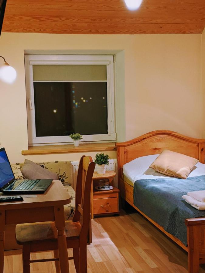 Guest House Kamara Паневежис Экстерьер фото